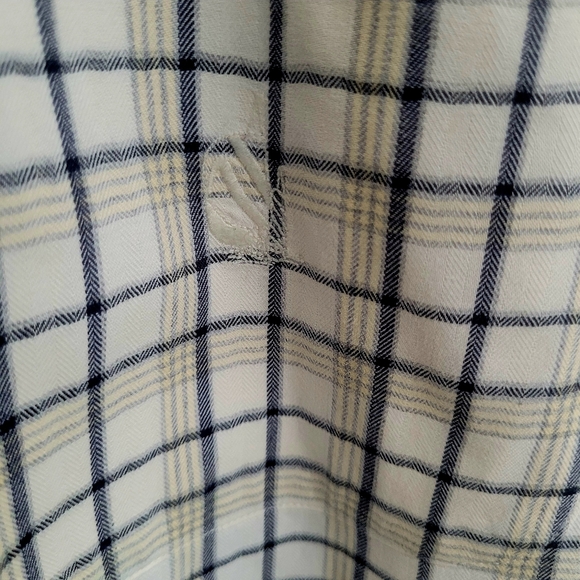 Nautica Men's Buttondown Shirt - Picture 6 of 8